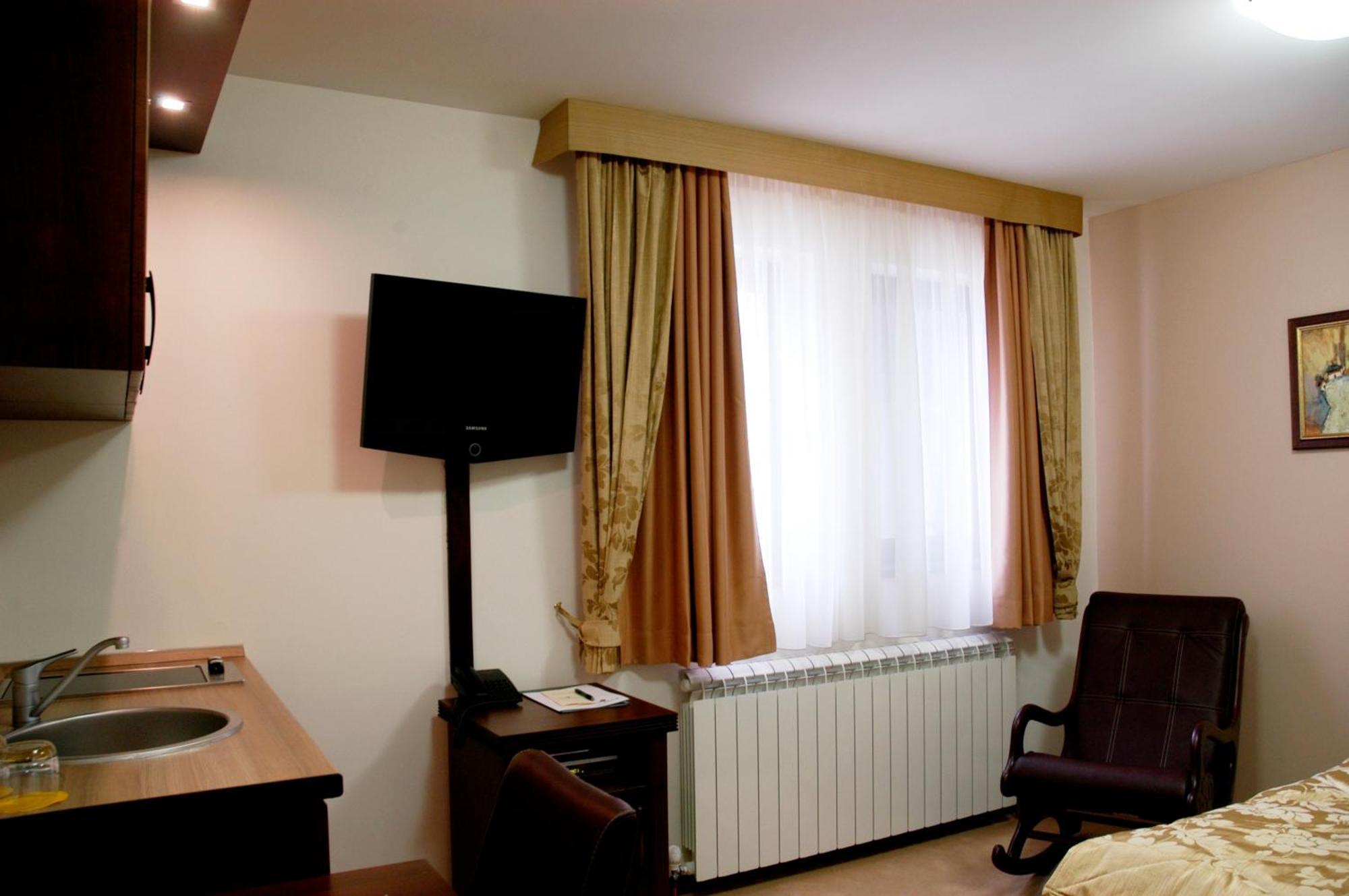 Vila Pina Zlatibor Kamer foto